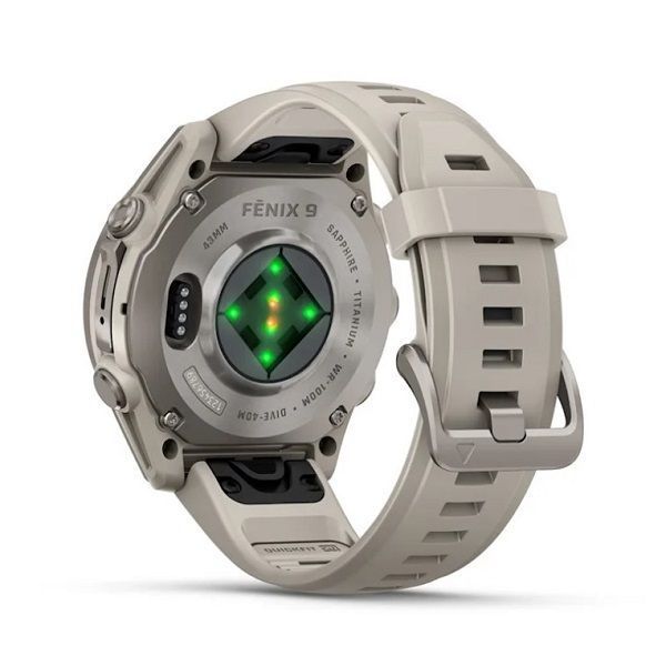 Смарт-часы Garmin Fenix 9 (43 мм) с титановым корпусом и туманно-серым силиконовым ремешком