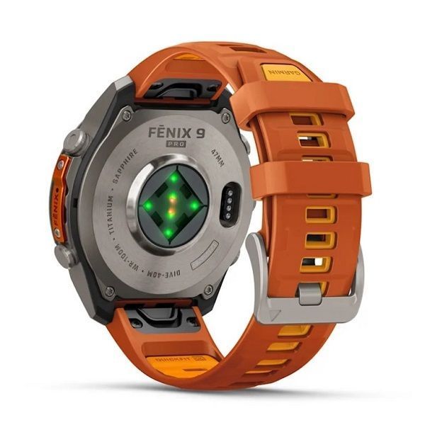 Смарт-годинник Garmin Fenix 9 Pro (47 мм) з титановим корпусом і яскраво-помаранчевим силіконовим ремінцем